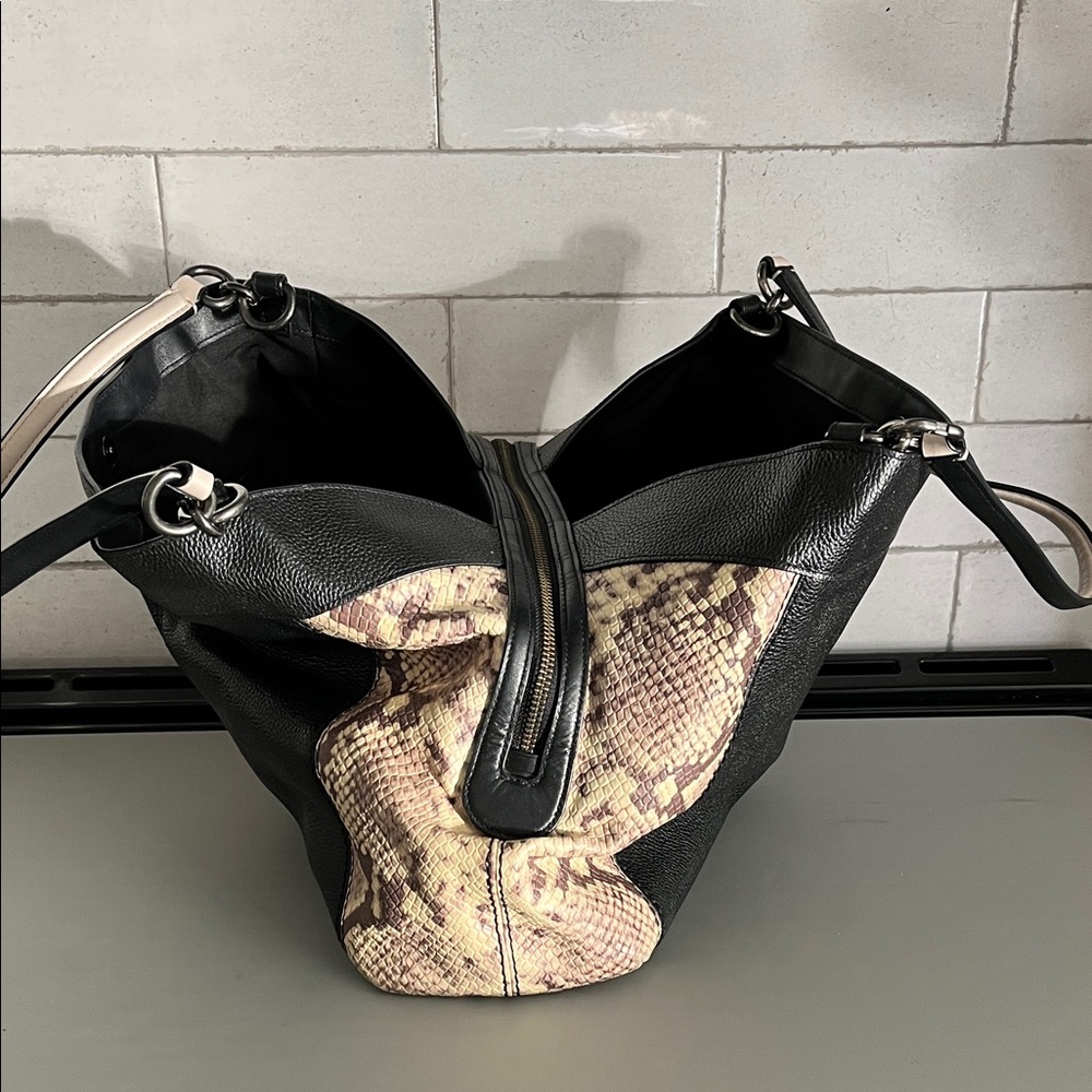 Coach Black Pebbled Leather Shoulder Bag with Snake-Print Sides - Picture 2 of 8